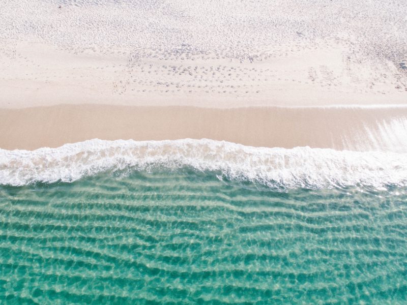 fezbot2000-146266-unsplash Eau